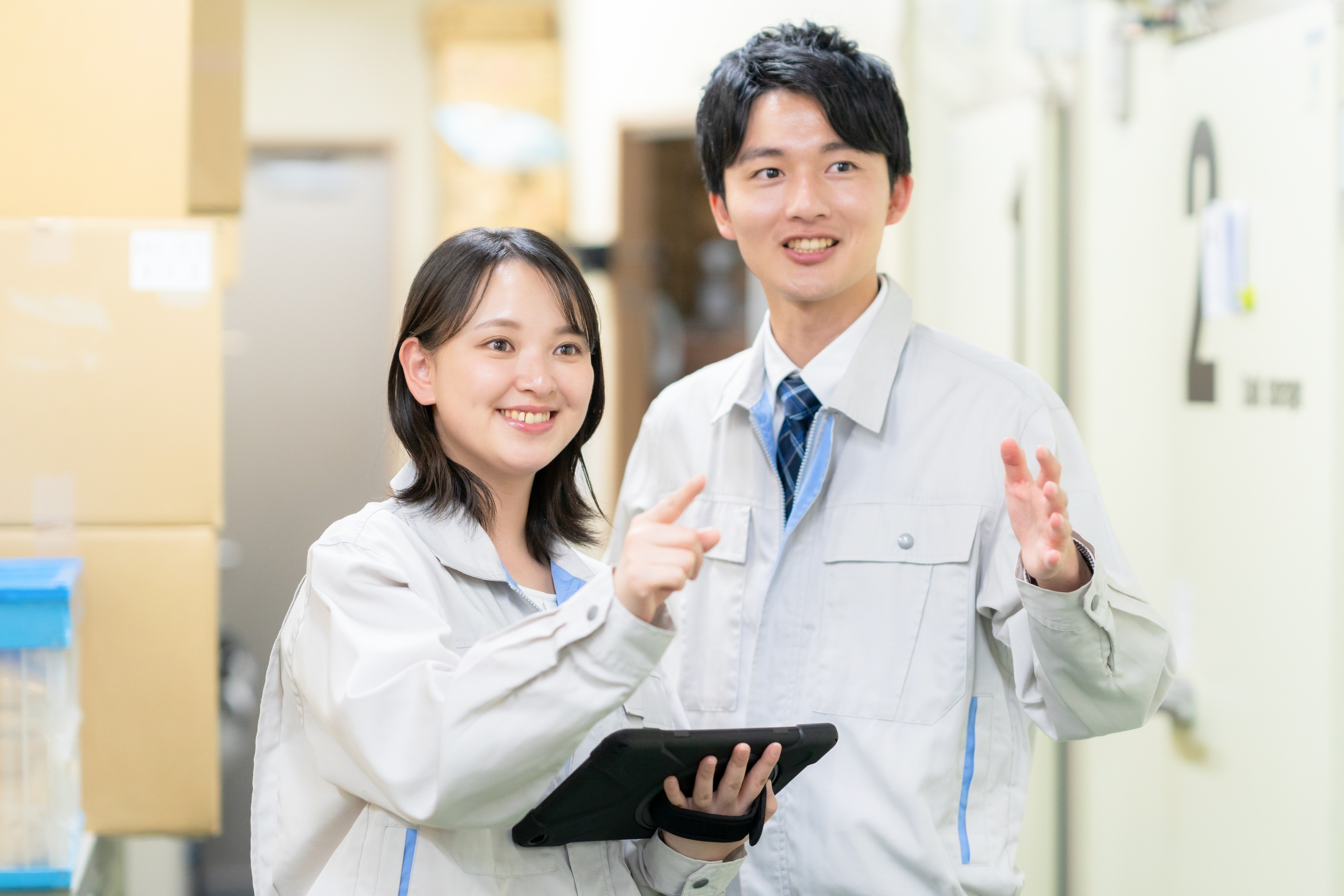 現場でAIを使用しているイメージ画像